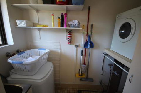 Hawaiian Gardens Unit 3 - Accommodation Redcliffe 4