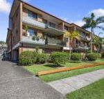 Hawaiian Gardens Unit 22 - Accommodation Redcliffe