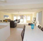 Sunbakers - Accommodation Redcliffe