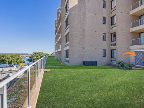 Garden Apartment At Forster Tower - Accommodation Redcliffe 4