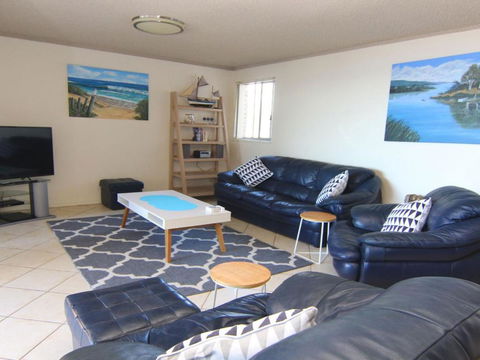 El Sandi 3 On The Beach! - Accommodation Redcliffe 3