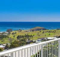 La Mer 19 Dulconghi Street - Accommodation Redcliffe
