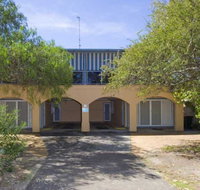 Shoal Bay Avenue Unit 7 - Accommodation Redcliffe