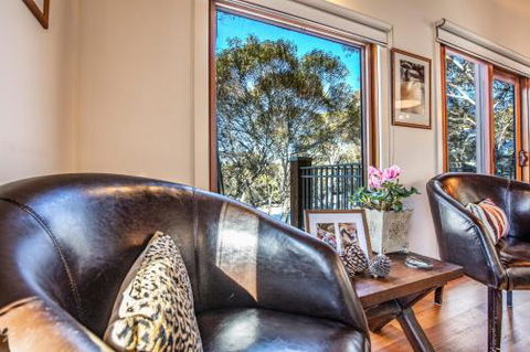 Kenyons Koppie - Accommodation Redcliffe 4