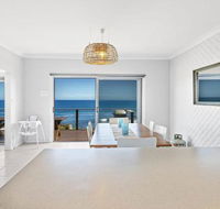 Elanora Ocean St. No.8 - Accommodation Redcliffe