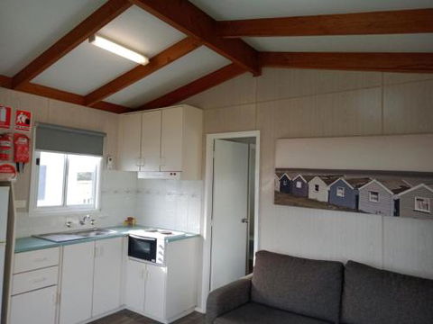 Lang Lang Caravan Park - Accommodation Redcliffe 5