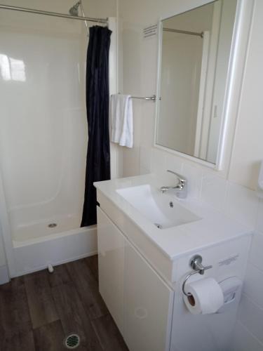 Lang Lang Caravan Park - Accommodation Redcliffe 3