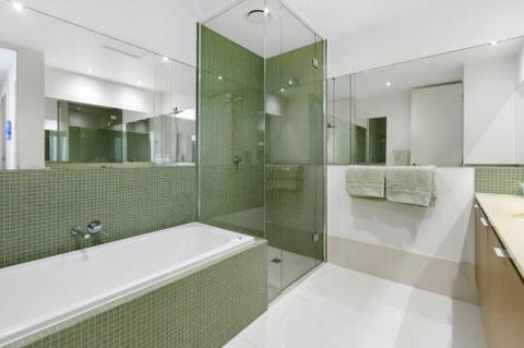 MARINA VIEW - Accommodation Redcliffe 4