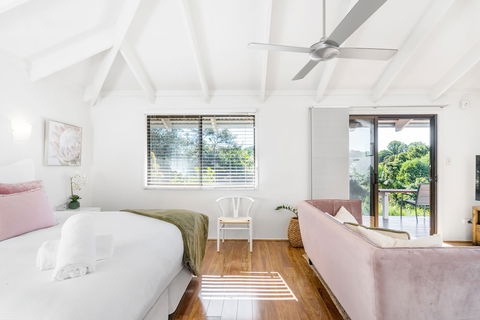 A PERFECT STAY - Twin Tallows - Accommodation Redcliffe 2