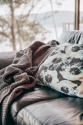Getaway Bruny Island - Accommodation Redcliffe 1