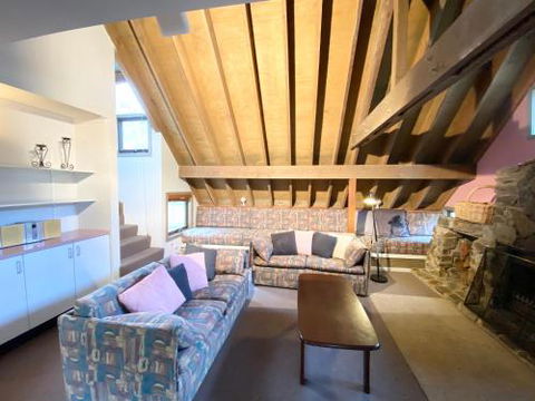 Mt Elizabeth - Accommodation Redcliffe 3