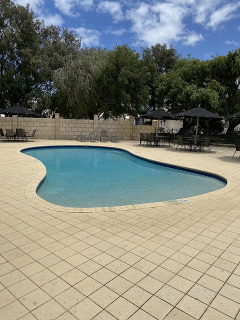 Seaview Apartment - Accommodation Redcliffe 0