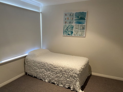 Seaview Apartment - Accommodation Redcliffe 2