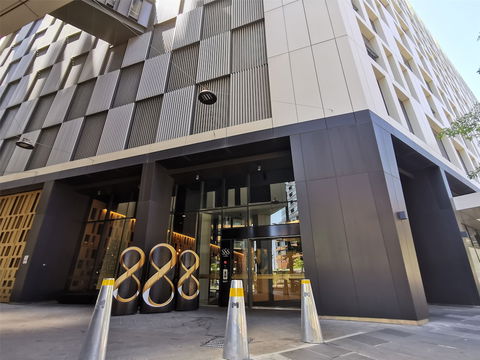 E-Waterside S Collection - Accommodation Redcliffe 1