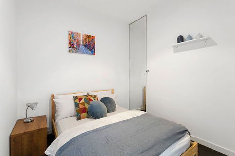 JOLI Directly Opposite MCG - Accommodation Redcliffe 1