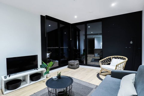 FV Apartments - Accommodation Redcliffe 4