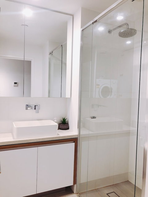 FV Apartments - Accommodation Redcliffe 2