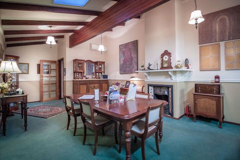 Rosewood Guesthouse - Accommodation Redcliffe 2