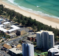 Pacific Regis Apartments - Accommodation Redcliffe