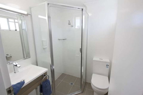 Aston Motel Yamba - Accommodation Redcliffe 4