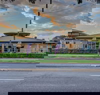 International Hotel Wagga Wagga - Accommodation Redcliffe