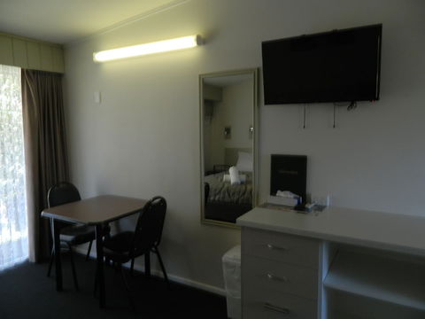 Coachman Motel - Accommodation Redcliffe 6