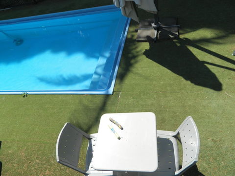Coachman Motel - Accommodation Redcliffe 2