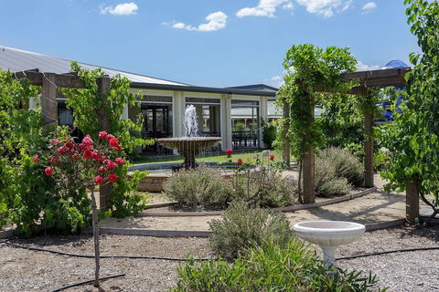 Stockmans Motel - Accommodation Redcliffe 1