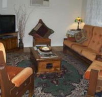 Cottage on Tottenham - Accommodation Redcliffe