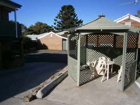 George Bass Motor Inn - Accommodation Redcliffe 4