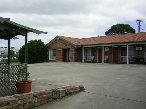 George Bass Motor Inn - Accommodation Redcliffe 5