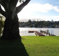 Eleven From The Left - Accommodation Redcliffe
