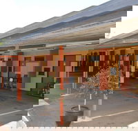 Motel Oasis - Accommodation Redcliffe