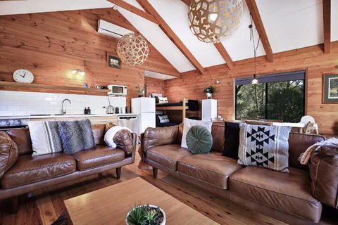 Kangaroo Valley Timber Cabin - Accommodation Redcliffe 3