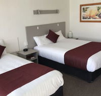 Cobb Inlander Motel - Accommodation Redcliffe