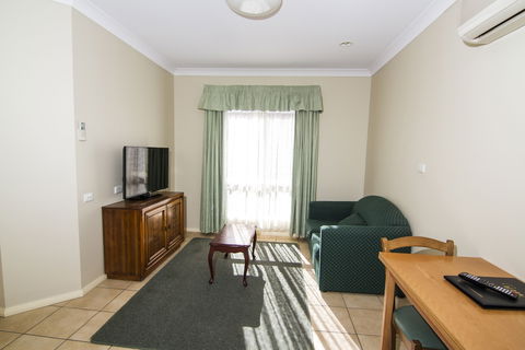 Green Gables Motel - Accommodation Redcliffe 4