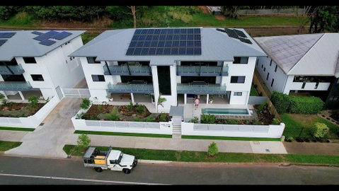 Valle Vista Luxury Apartments - Accommodation Redcliffe 1