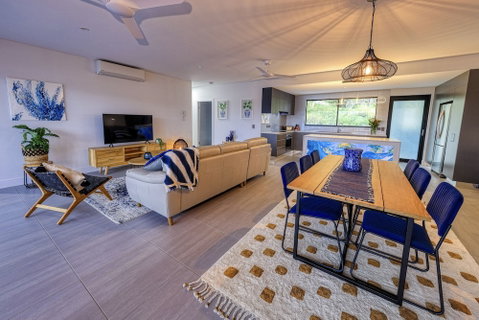 Valle Vista Luxury Apartments - Accommodation Redcliffe 5