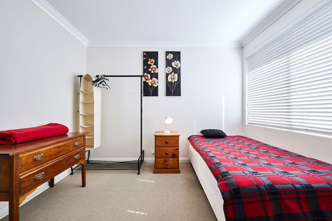 Fremantle Townhouse Unit 5 - Accommodation Redcliffe 3
