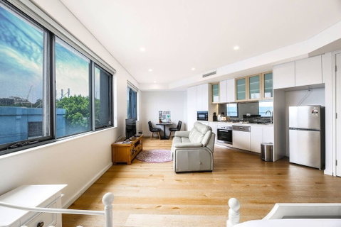 B08-darling Harbour Studio - Accommodation Redcliffe 5