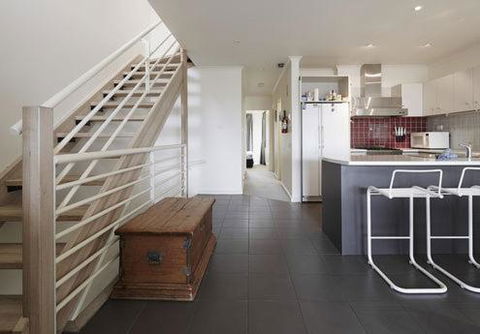 Whistler 2 - Accommodation Redcliffe 1