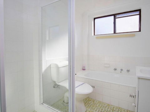 Seabreeze 6 Opposite Bowling Club - Accommodation Redcliffe 2