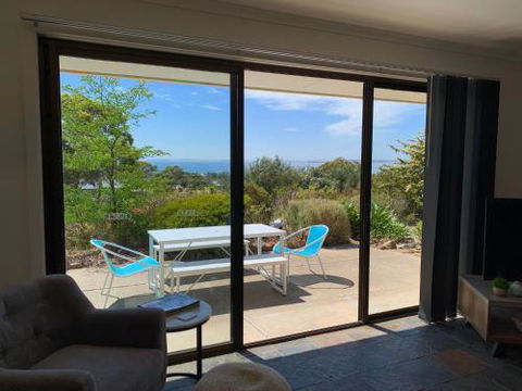 Nepean View - Accommodation Redcliffe 3