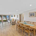 Kalimna Lakeside Living - Accommodation Redcliffe 0