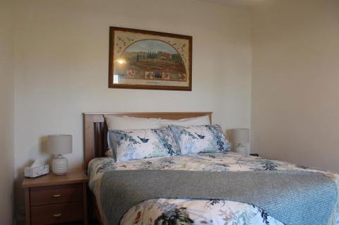 Victoria Cottage - Accommodation Redcliffe 1