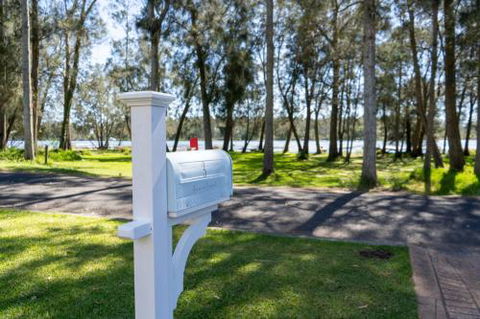 Fair Views - Accommodation Redcliffe 3