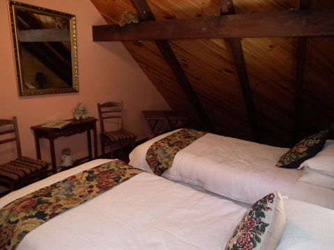 Back To The Bush - Accommodation Redcliffe 4