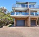 One Street from Main Beach - Accommodation Redcliffe