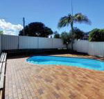 Across the road from the beach - Accommodation Redcliffe