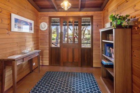 Coleys Beach House Yallingup - Accommodation Redcliffe 5